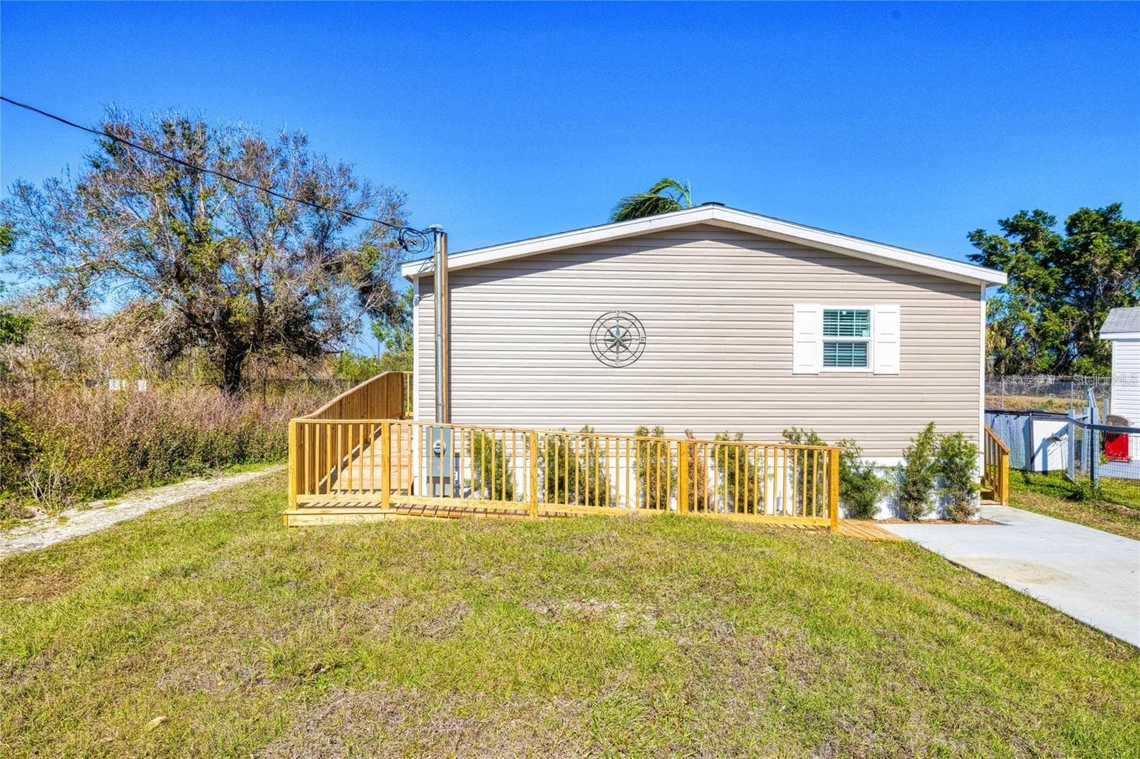 Modular Home at 6720 VILLAVIEW DR, PUNTA GORDA, photo 8 of 21