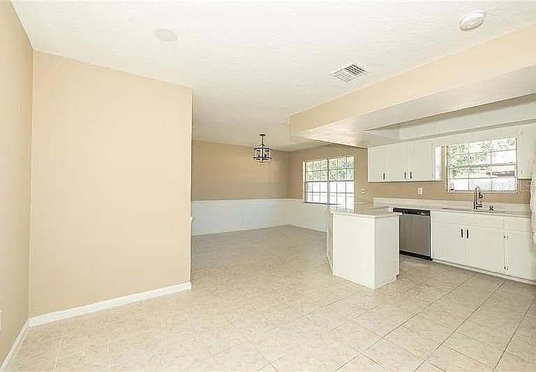 Single Family Residence at 1200 LAWRENCE AVE, DELTONA, photo 5 of 12