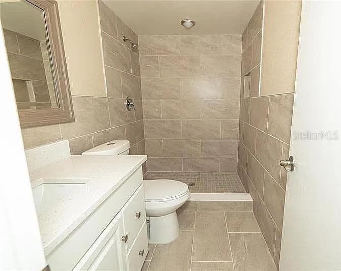 Single Family Residence at 1200 LAWRENCE AVE, DELTONA, photo 11 of 12