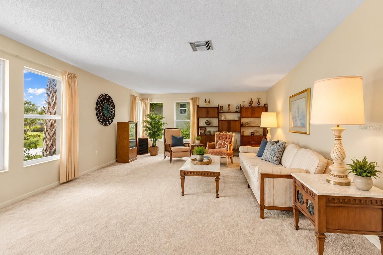 Single Family Residence at 160 ANNAPOLIS LN, ROTONDA WEST, photo 9 of 36