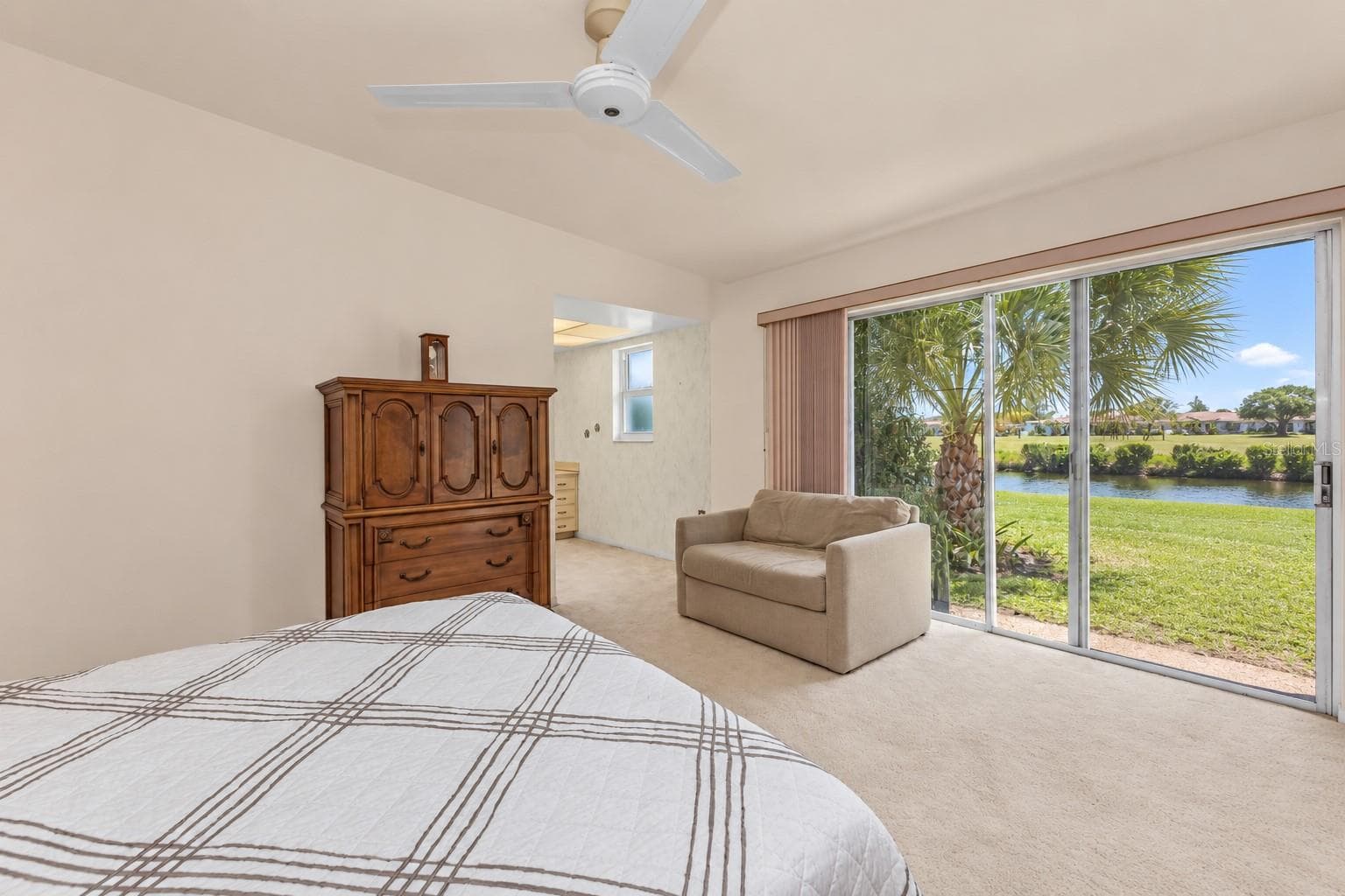 Single Family Residence at 160 ANNAPOLIS LN, ROTONDA WEST, photo 23 of 36