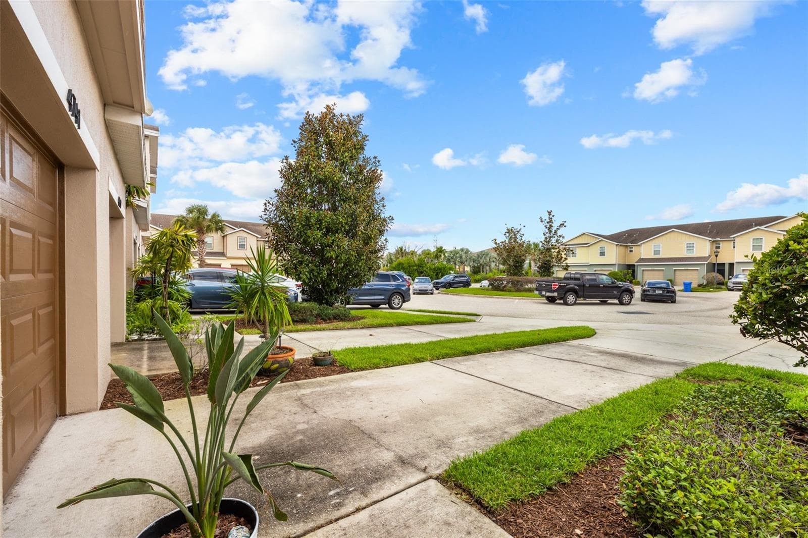 Townhouse at 4741 WHITE SANDERLING CT, TAMPA, photo 7 of 58