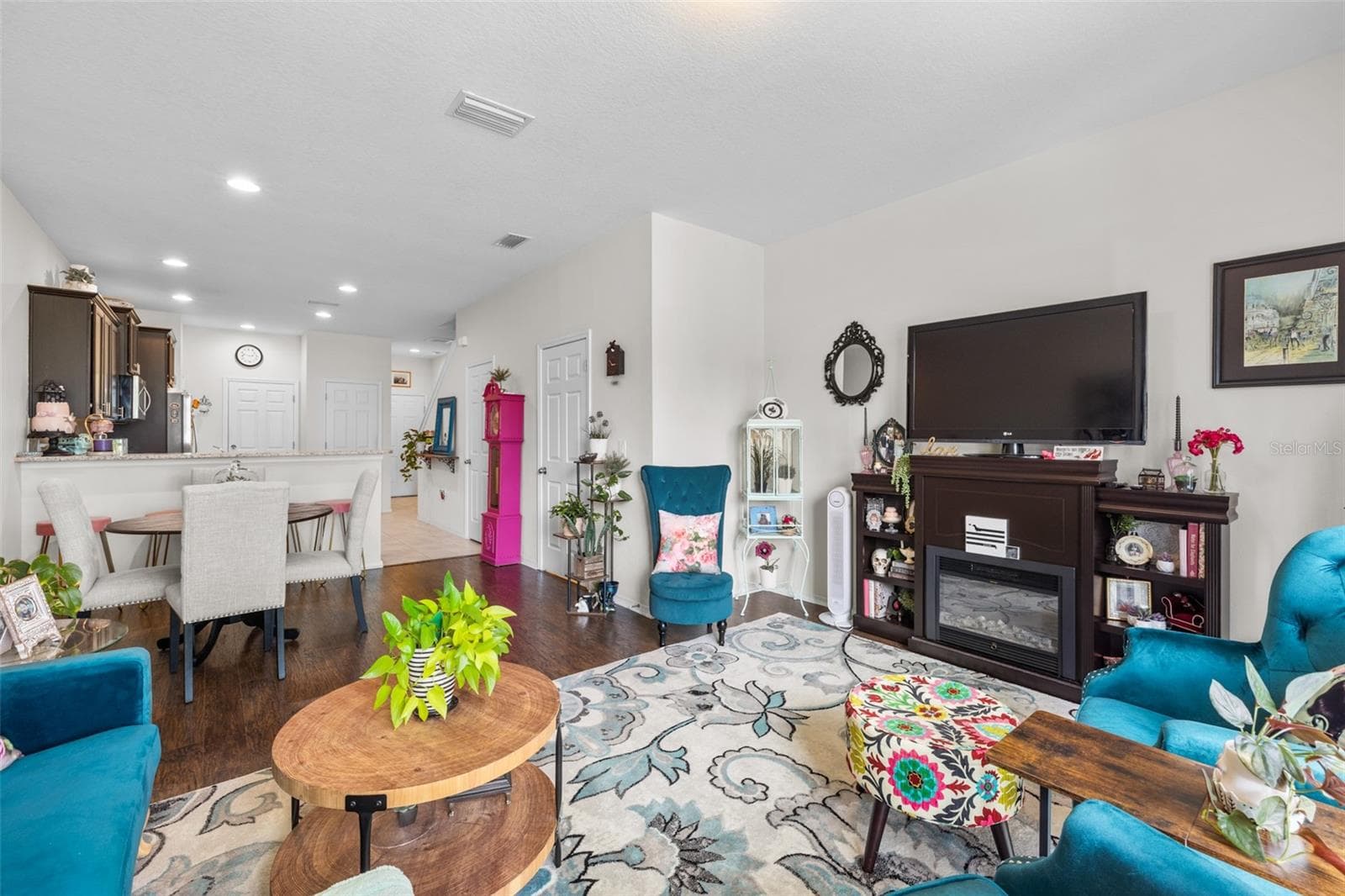 Townhouse at 4741 WHITE SANDERLING CT, TAMPA, photo 10 of 58