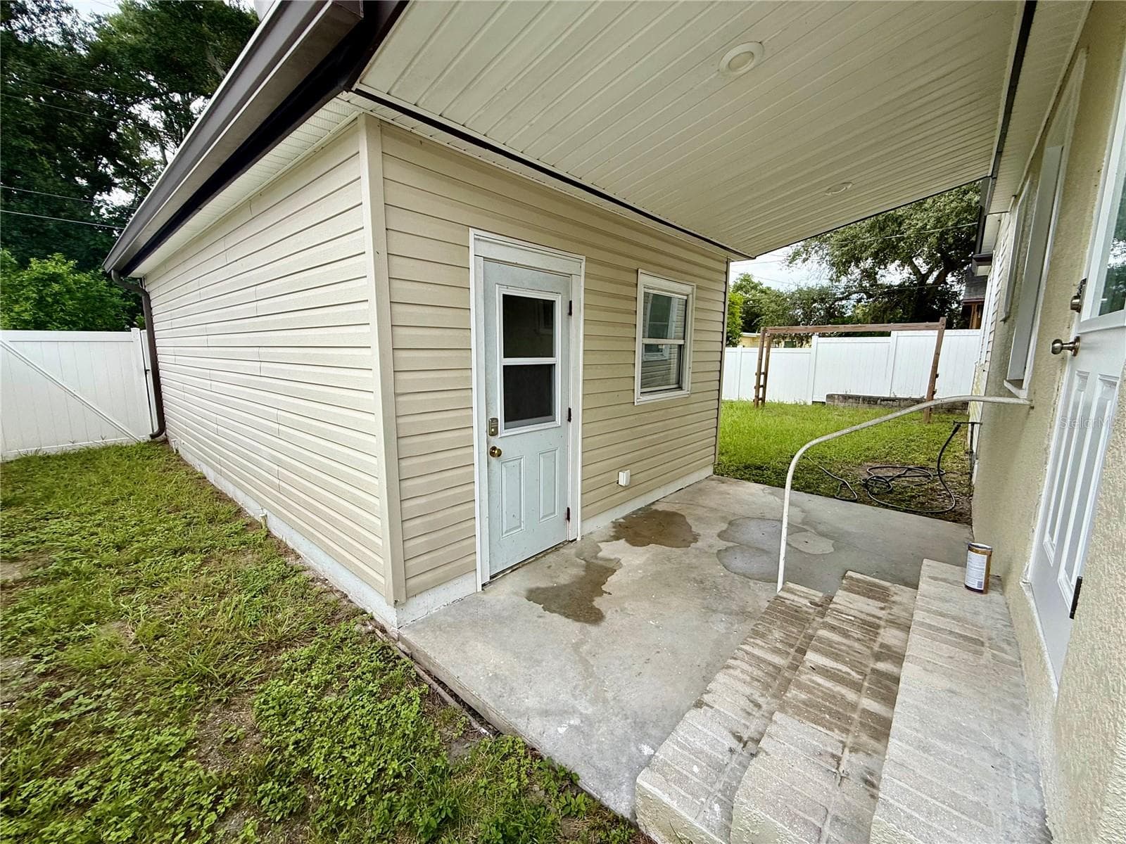 Single Family Residence at 408 PRINCESS ST, CLEARWATER, photo 8 of 77