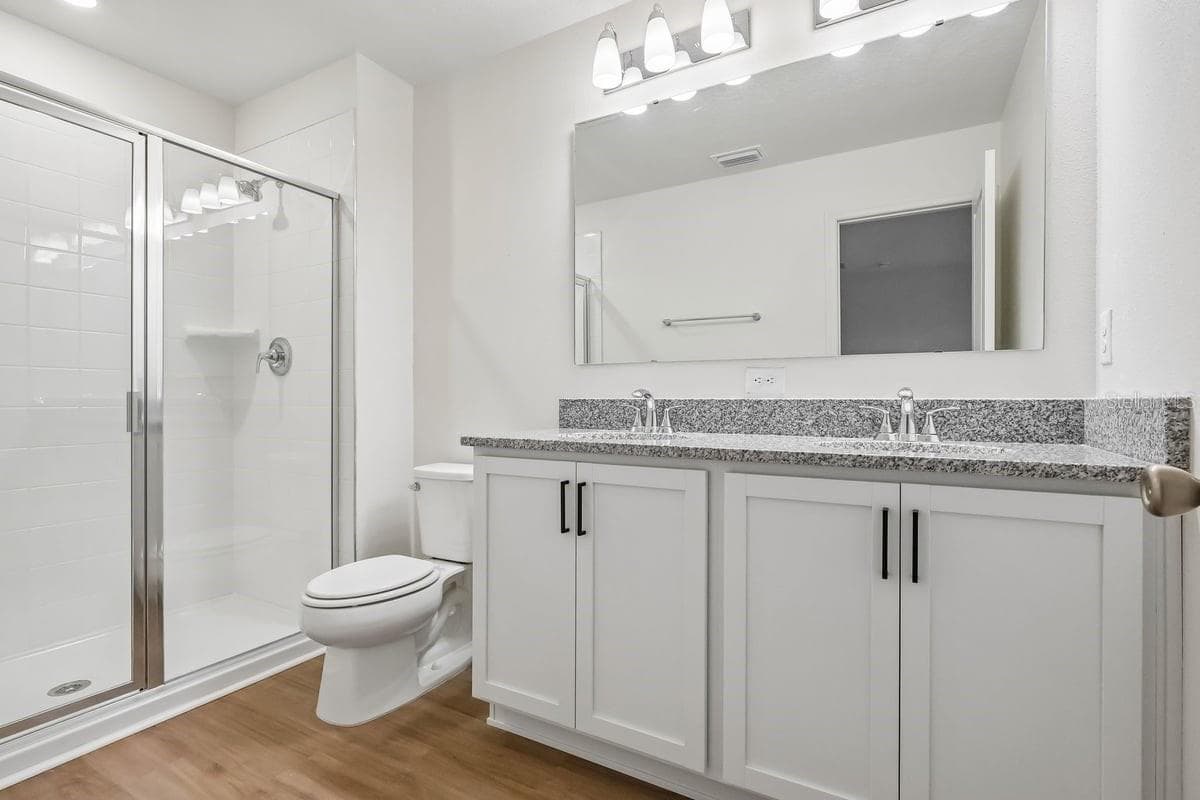 Townhouse at 403 SEQUOIA DR, LAKE WALES, photo 10 of 17