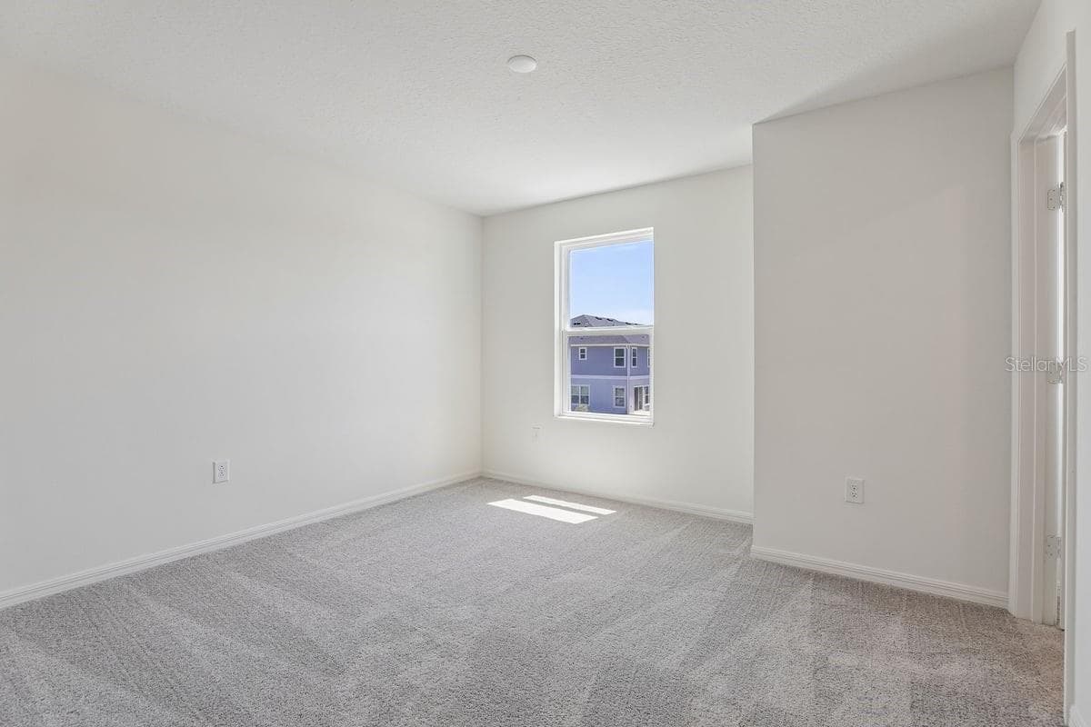 Townhouse at 520 PINE RIDGE CT, LAKE WALES, photo 10 of 21