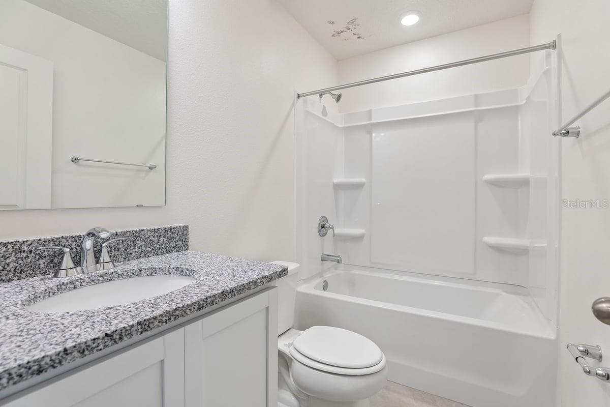 Townhouse at 520 PINE RIDGE CT, LAKE WALES, photo 12 of 21