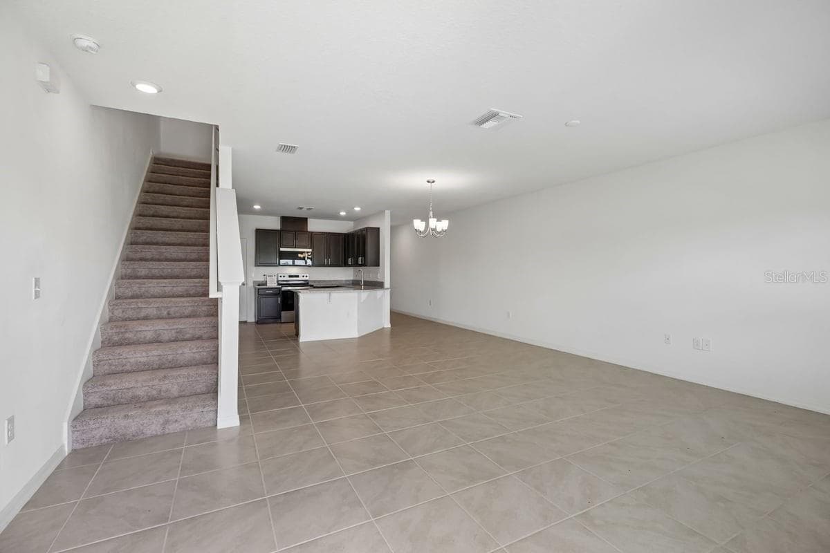 Townhouse at 394 SEQUOIA DR, LAKE WALES, photo 7 of 21