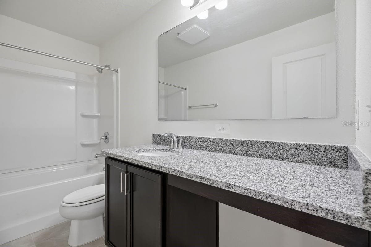 Townhouse at 394 SEQUOIA DR, LAKE WALES, photo 15 of 21