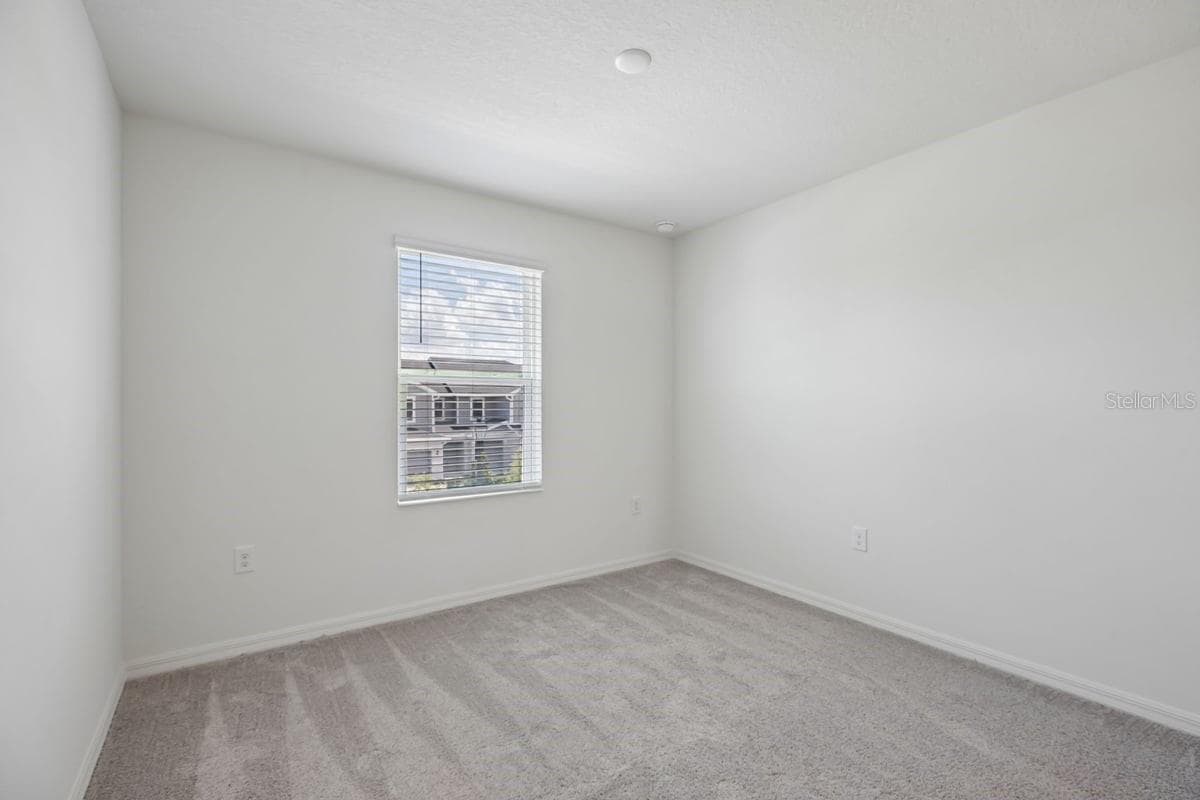 Townhouse at 394 SEQUOIA DR, LAKE WALES, photo 16 of 21
