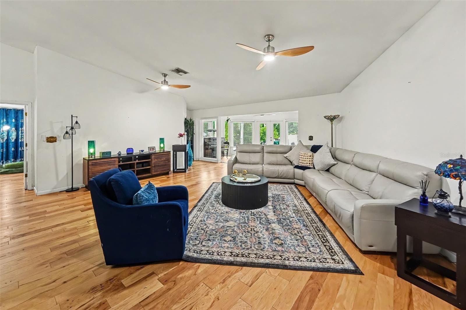 Single Family Residence at 921 COLLEGE HILL DR, CLEARWATER, photo 14 of 66
