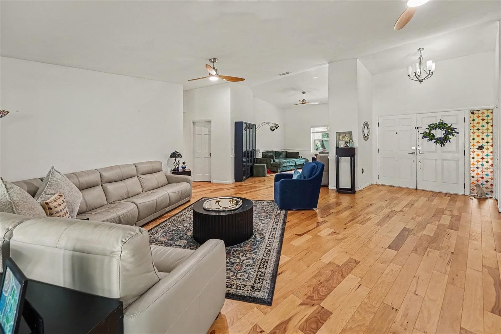 Single Family Residence at 921 COLLEGE HILL DR, CLEARWATER, photo 16 of 66
