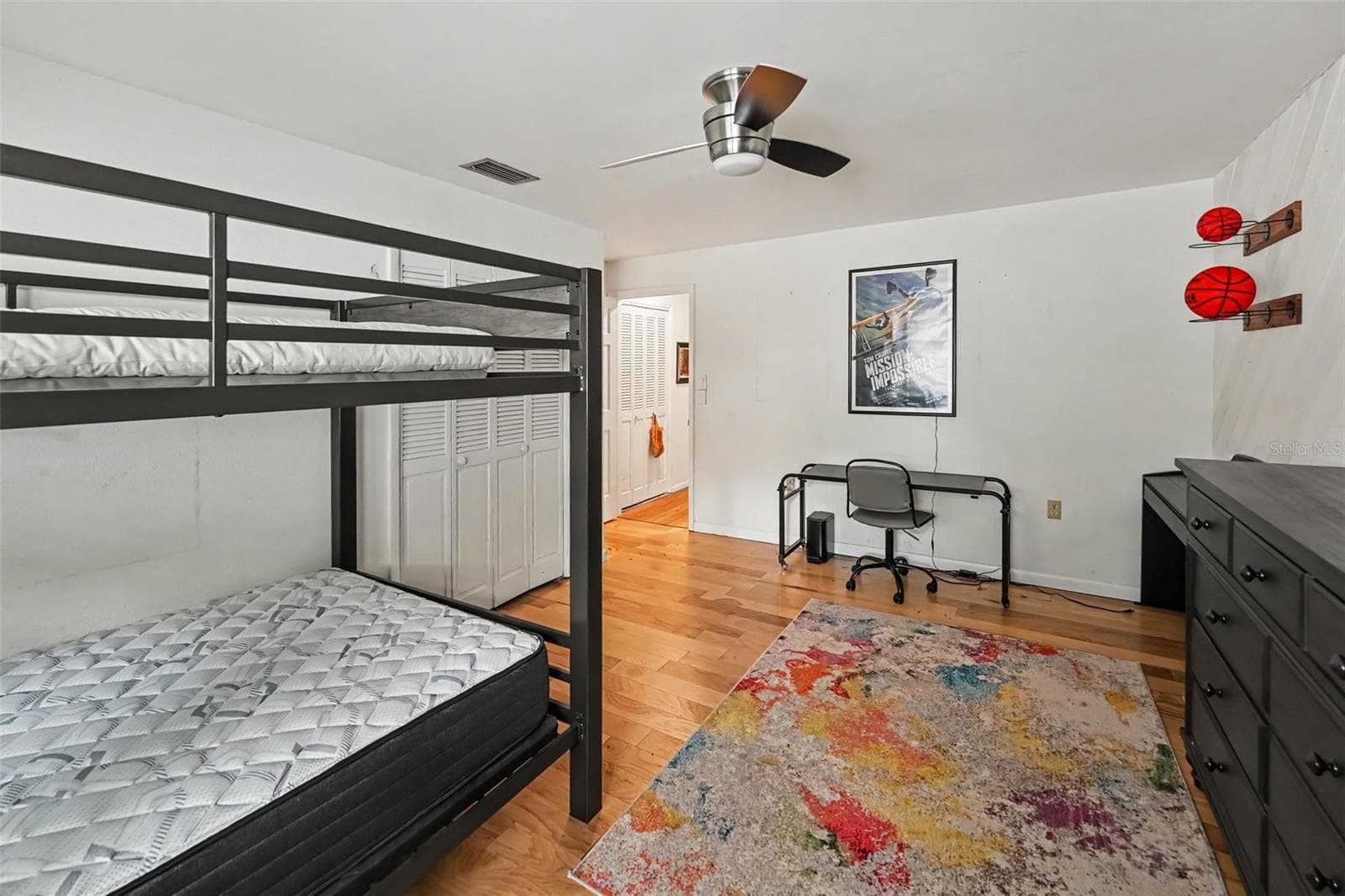 Single Family Residence at 921 COLLEGE HILL DR, CLEARWATER, photo 49 of 66