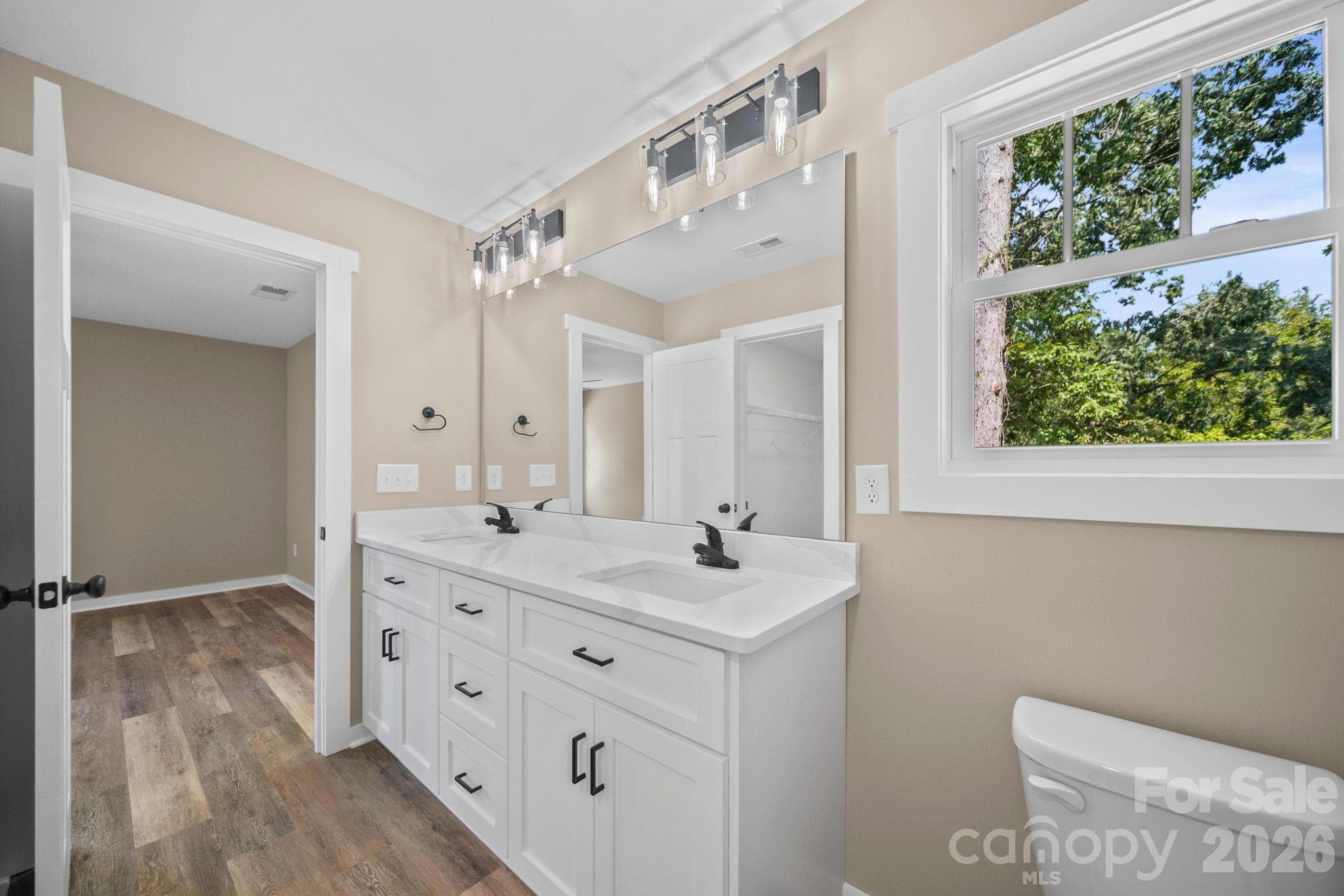 Master Bathroom - 1245 Wendover Avenue, Albemarle