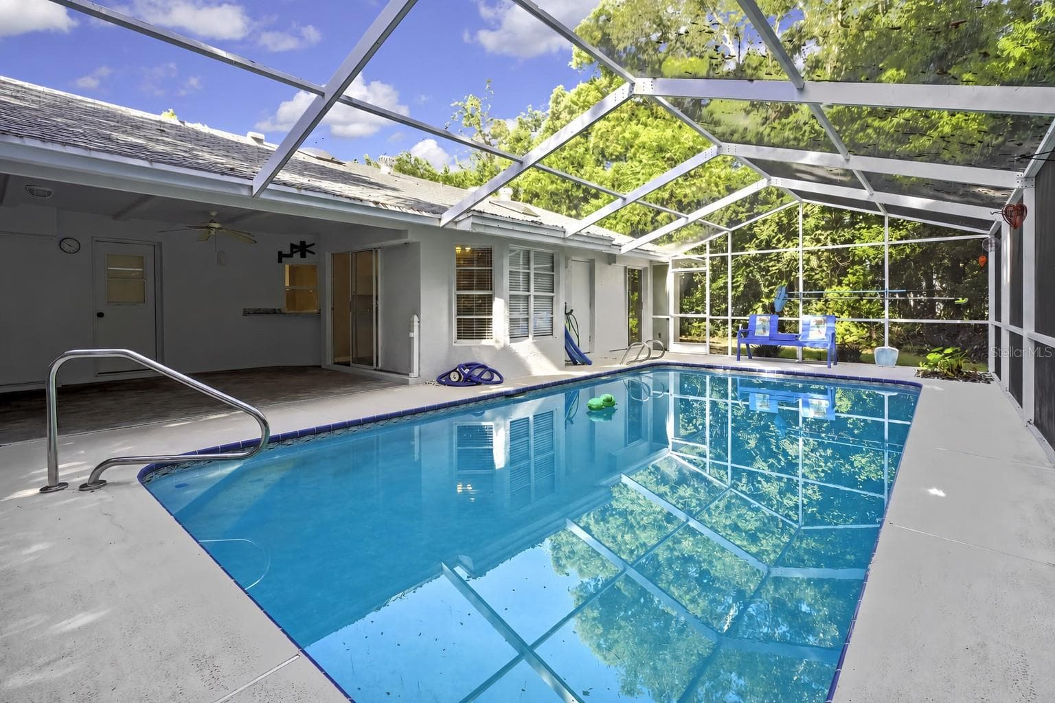 Pool and patio area with room for outdoor entertaining - 1097 FLORIAN WAY, SPRING HILL
