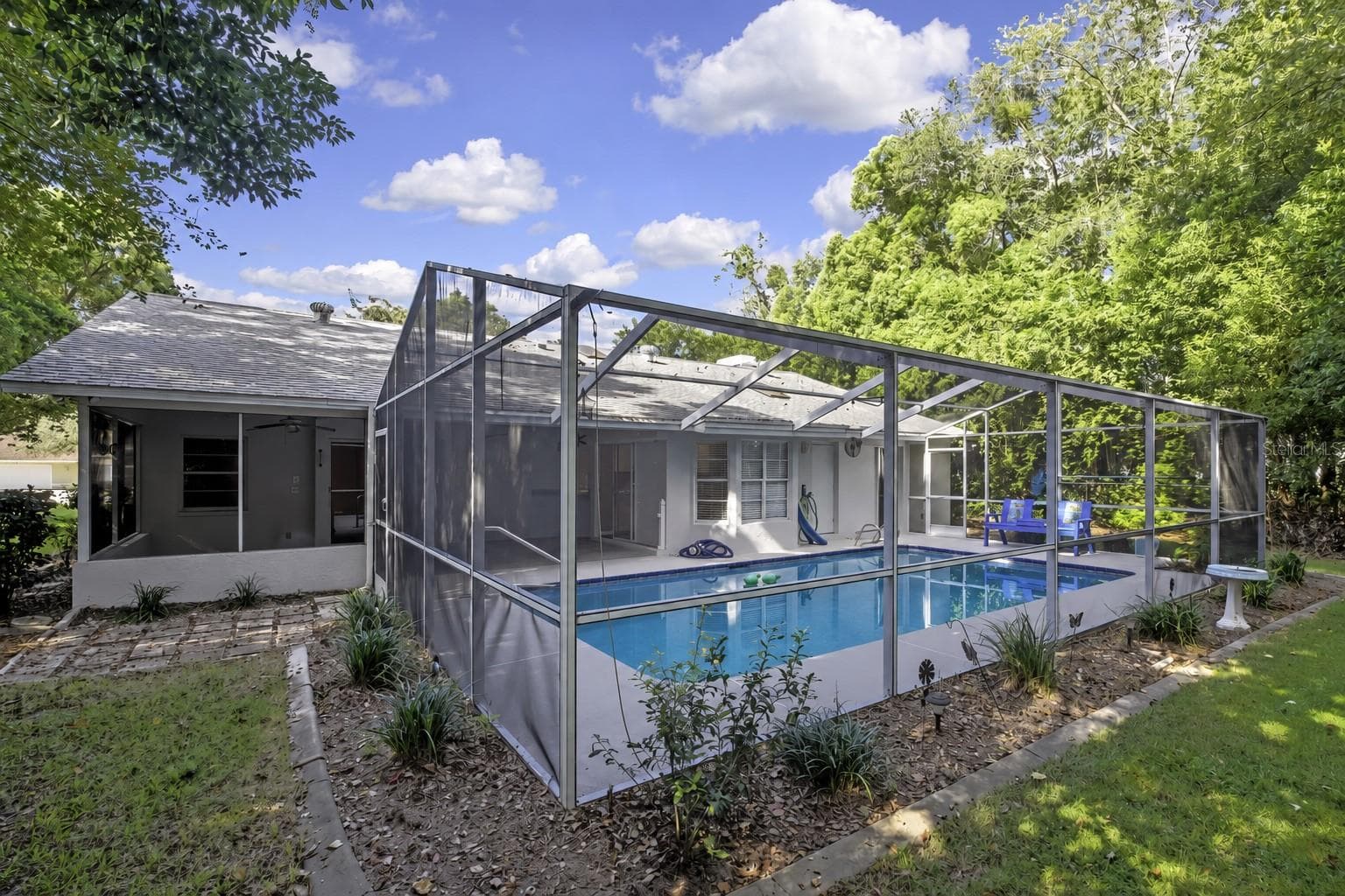 Elevated front view of the home and driveway - 1097 FLORIAN WAY, SPRING HILL