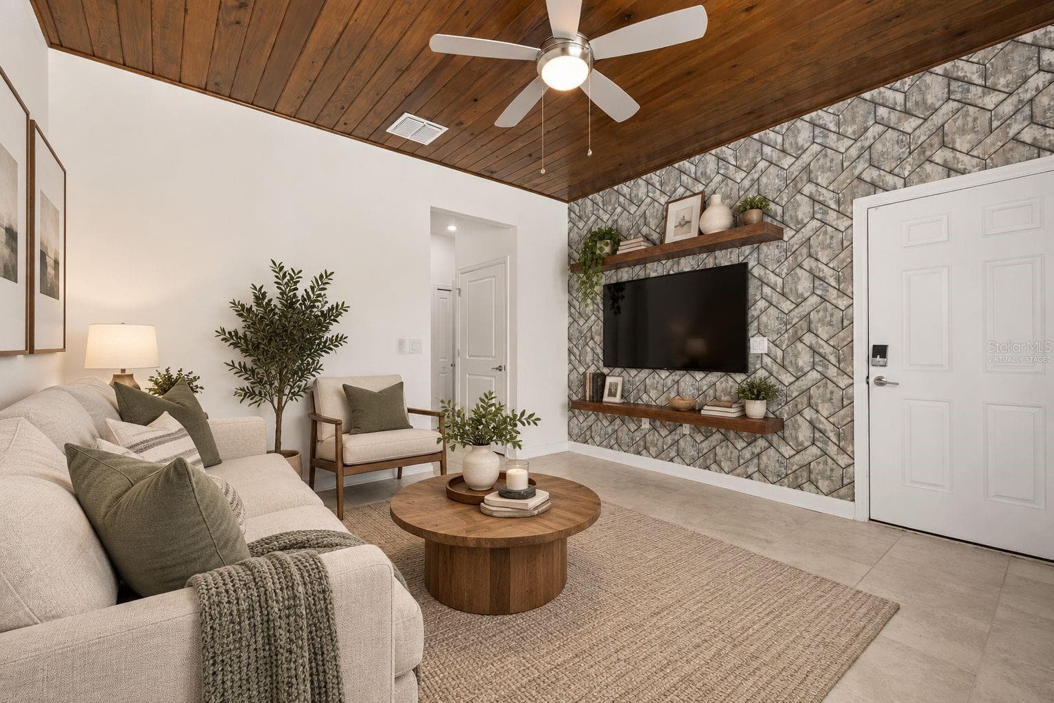 Virtually Staged - 195 PRESTON AVE, DAVENPORT