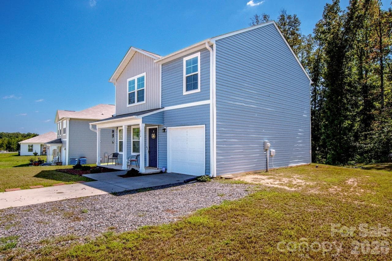 Single Family Residence at 674 Whitney Road, Mocksville, photo 11 of 48