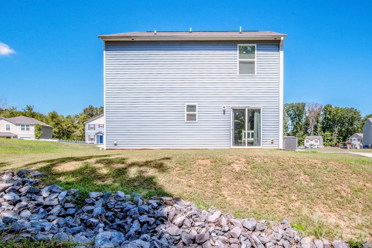 Single Family Residence at 674 Whitney Road, Mocksville, photo 18 of 48