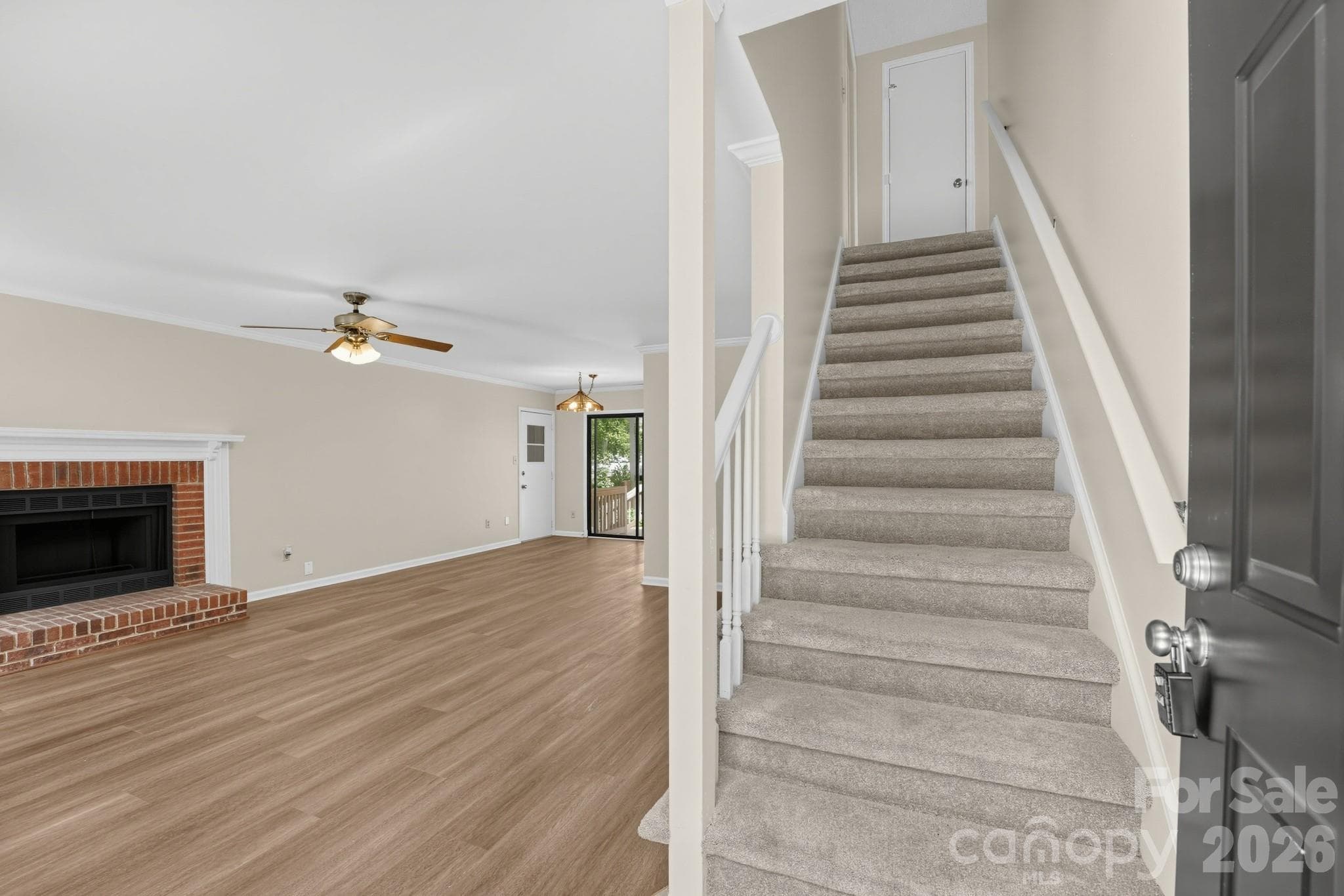 Single Family Residence at 6240 Round Hill Road, Charlotte, photo 4 of 18