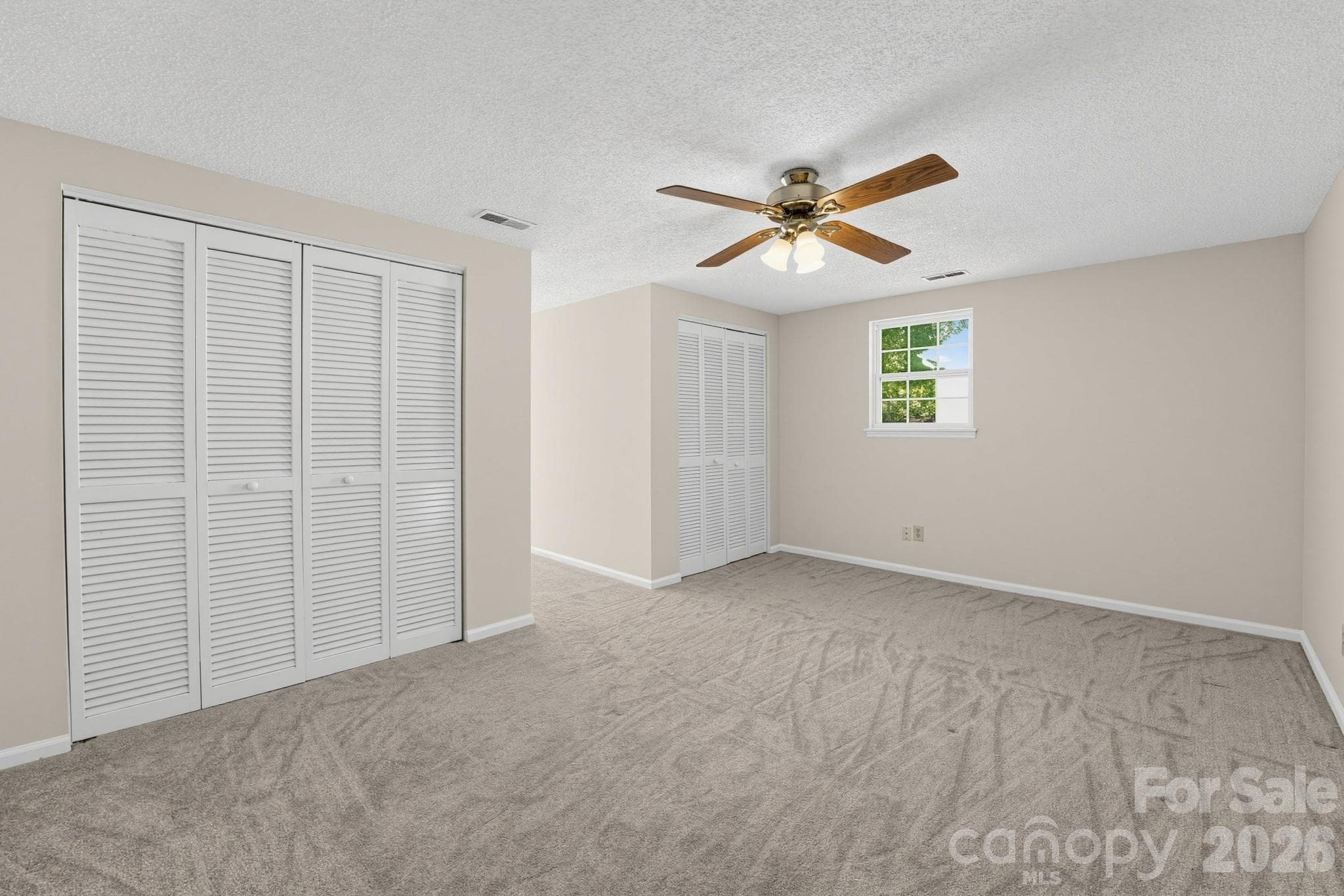 Single Family Residence at 6240 Round Hill Road, Charlotte, photo 15 of 18