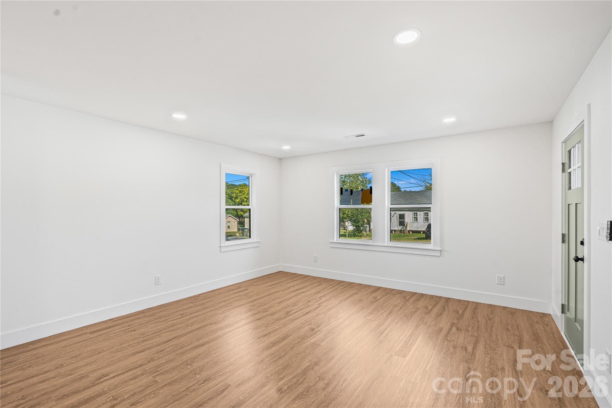Single Family Residence at 1407 Birch Street, Kannapolis, photo 8 of 31