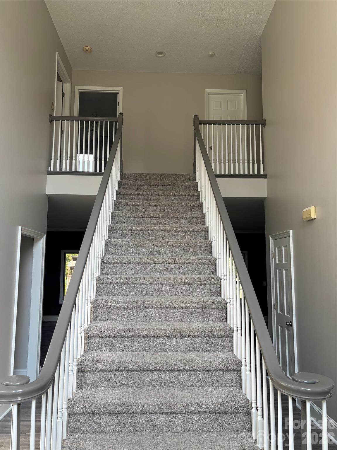 Single Family Residence at 1001 DownPatrick Lane NW, Concord, photo 4 of 39