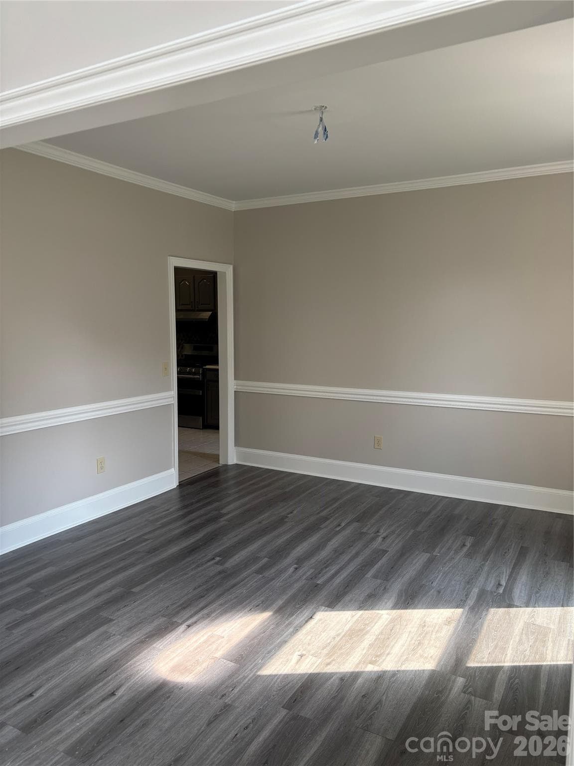 Single Family Residence at 1001 DownPatrick Lane NW, Concord, photo 6 of 39