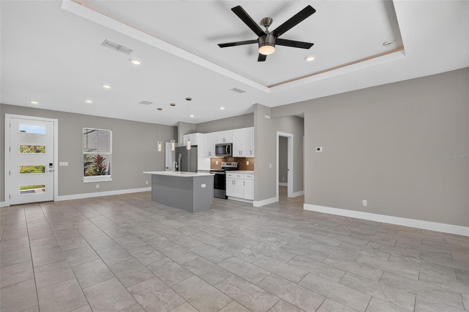 Living Room & Kitchen Combo - 5663 GREENHOUSE AVE, NORTH PORT