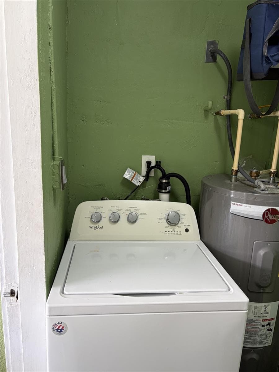Laundry - 8439 DOROTHY AVE, NORTH PORT