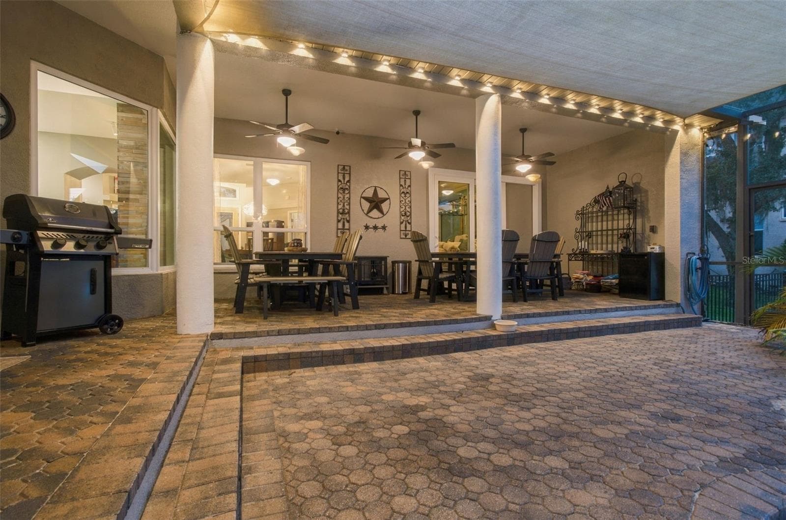 Single Family Residence at 5105 SYLVAN OAKS DR, VALRICO, photo 51 of 75