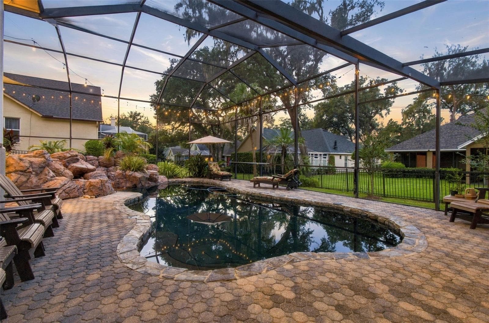 Single Family Residence at 5105 SYLVAN OAKS DR, VALRICO, photo 53 of 75