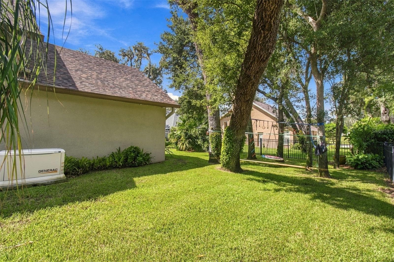 Single Family Residence at 5105 SYLVAN OAKS DR, VALRICO, photo 65 of 75
