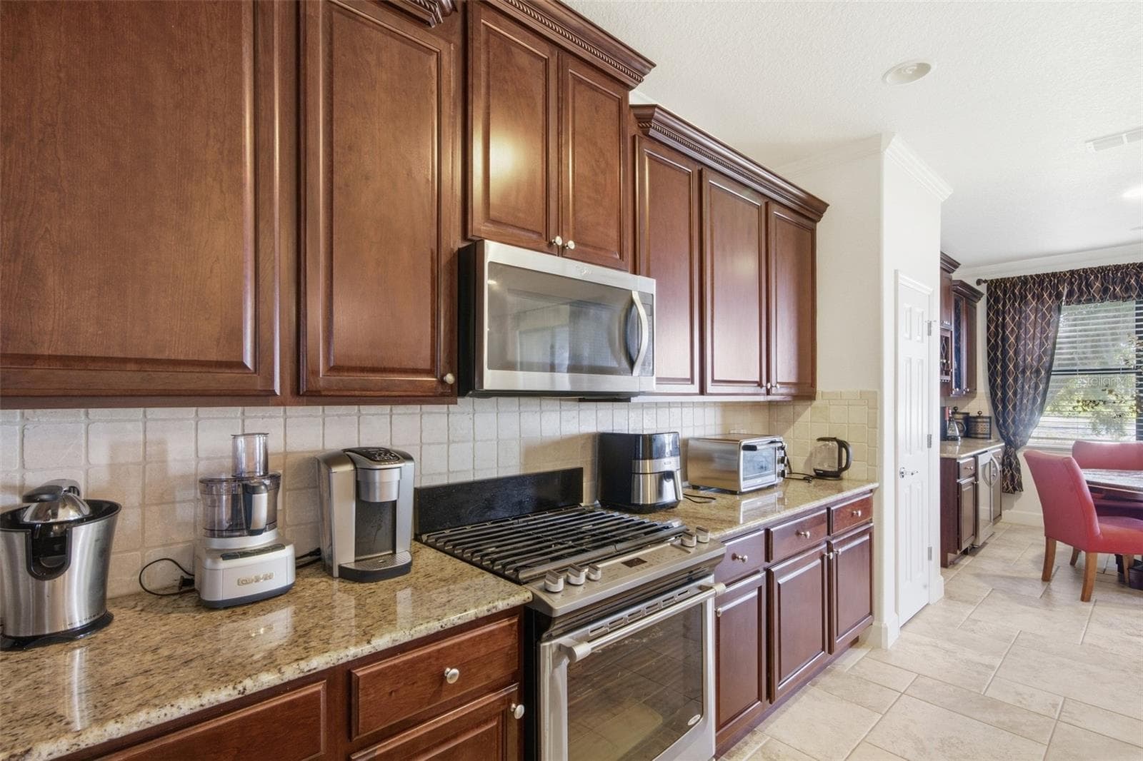 Single Family Residence at 125 LA CRESTA CT, DAVENPORT, photo 18 of 76