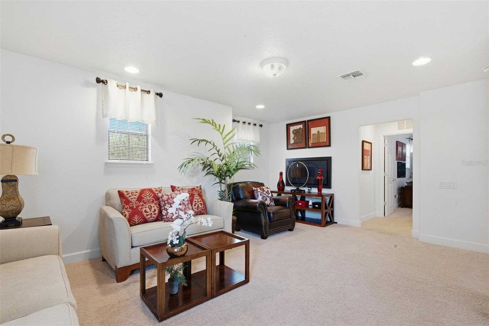 Single Family Residence at 125 LA CRESTA CT, DAVENPORT, photo 41 of 76