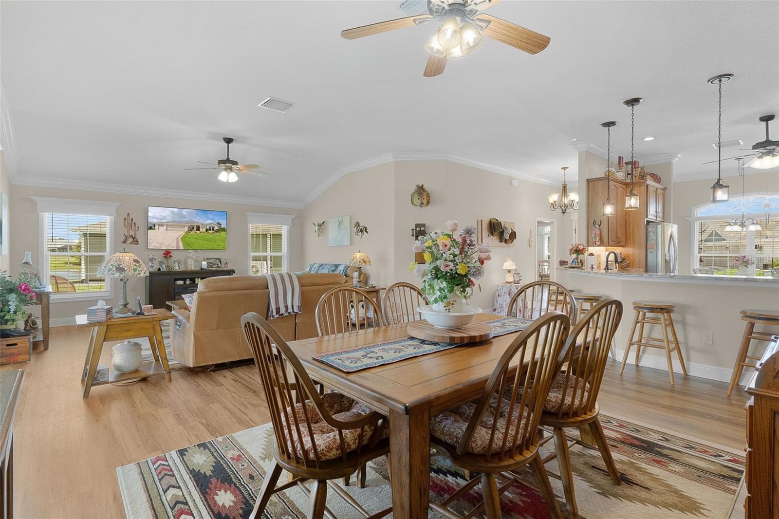 Single Family Residence at 5870 FLINT LOOP, THE VILLAGES, photo 12 of 59