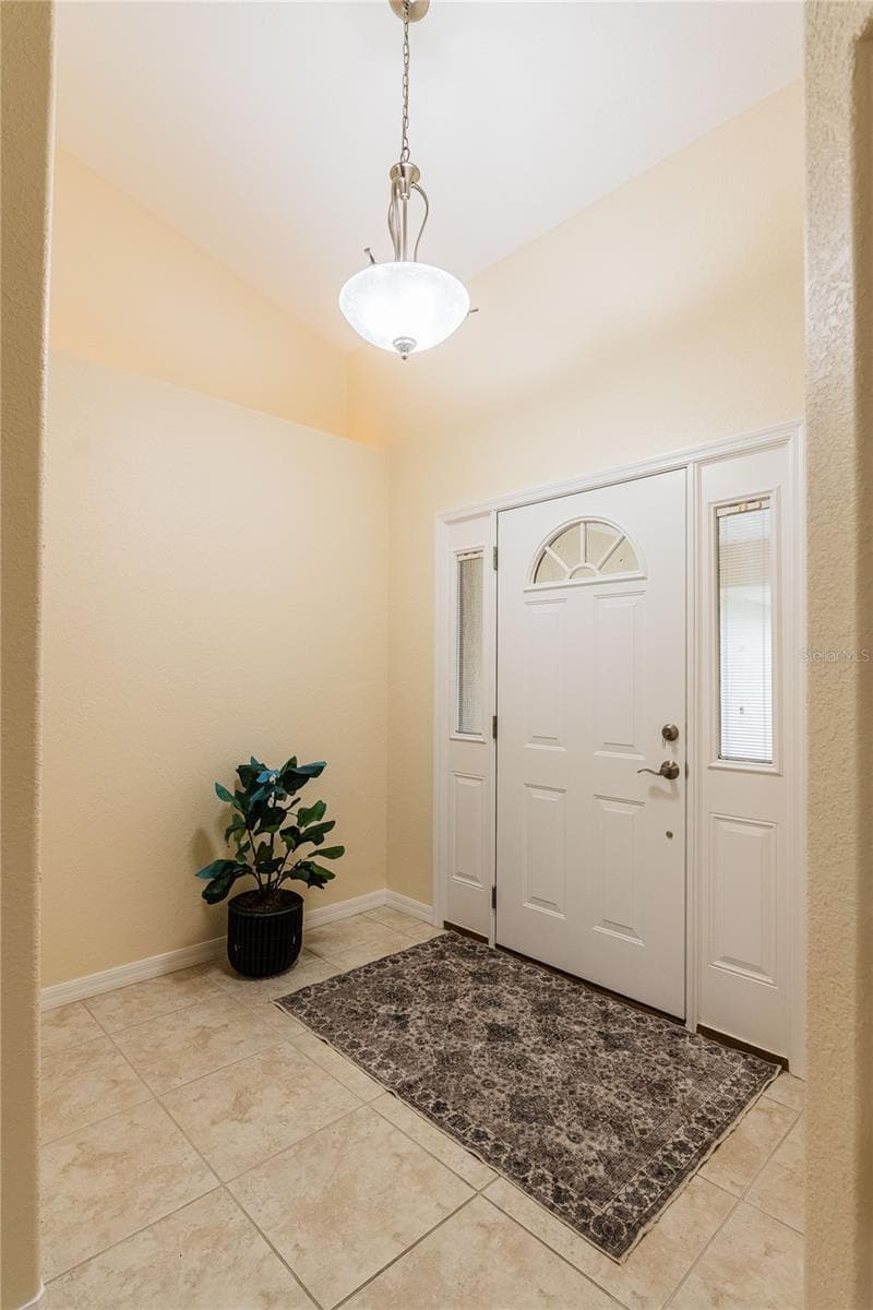 Single Family Residence at 674 OLD DIXIE HWY, AUBURNDALE, photo 5 of 54