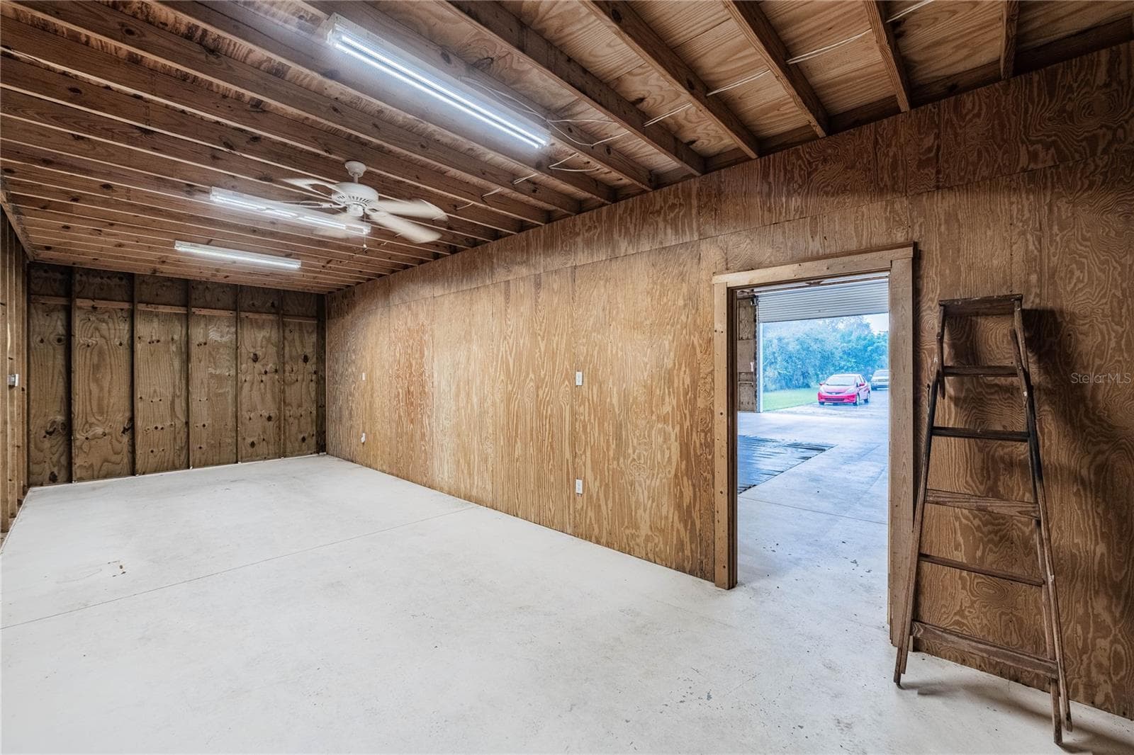 Single Family Residence at 674 OLD DIXIE HWY, AUBURNDALE, photo 48 of 54