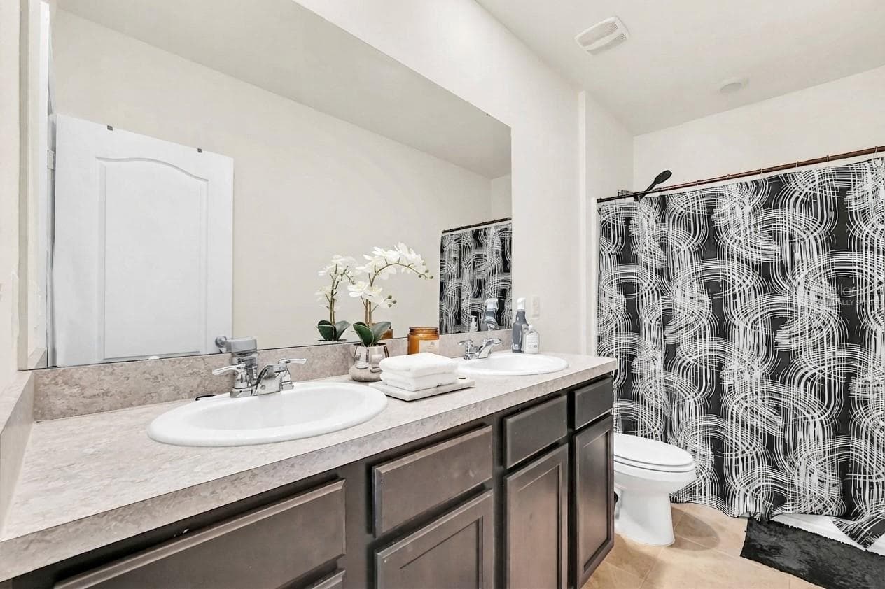Virtually staged-partially - 1401 YELLOW FINCH DR, DAVENPORT