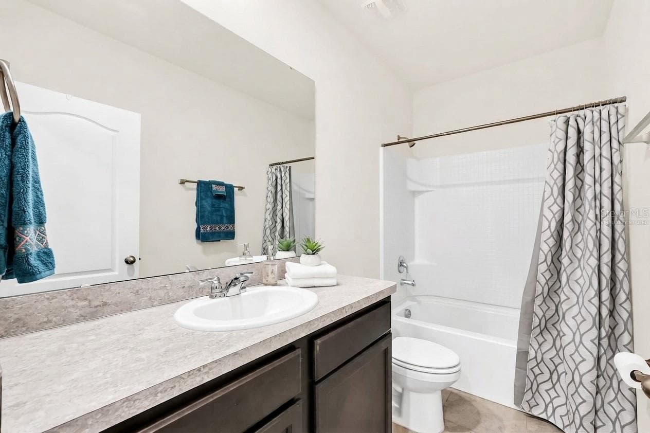 Virtually staged-partially - 1401 YELLOW FINCH DR, DAVENPORT