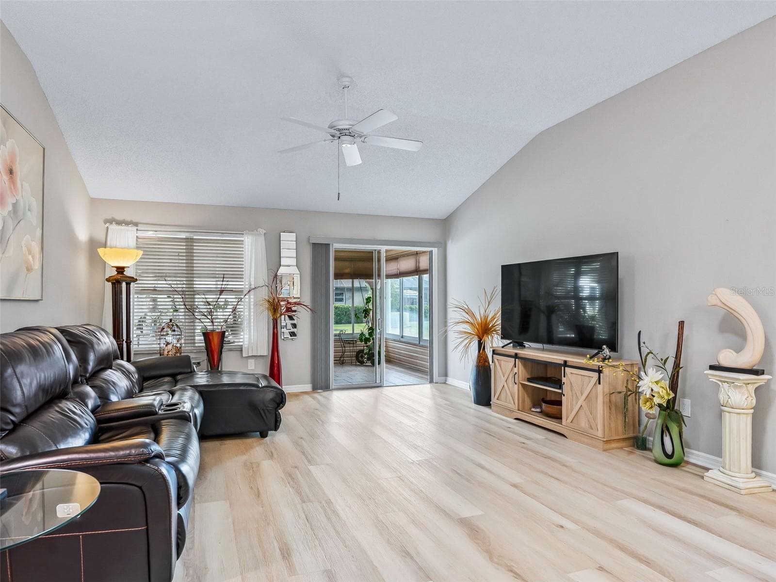 Living - 1311 TRINIDAD CT, THE VILLAGES