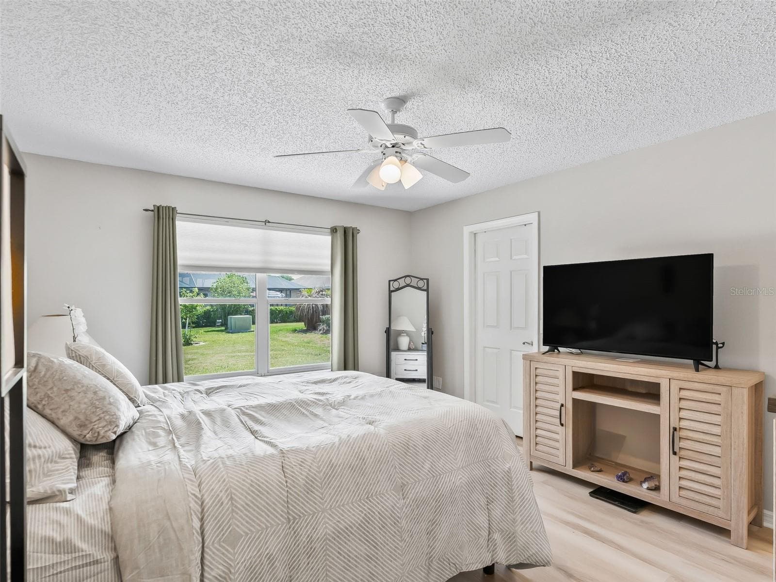 Master - 1311 TRINIDAD CT, THE VILLAGES