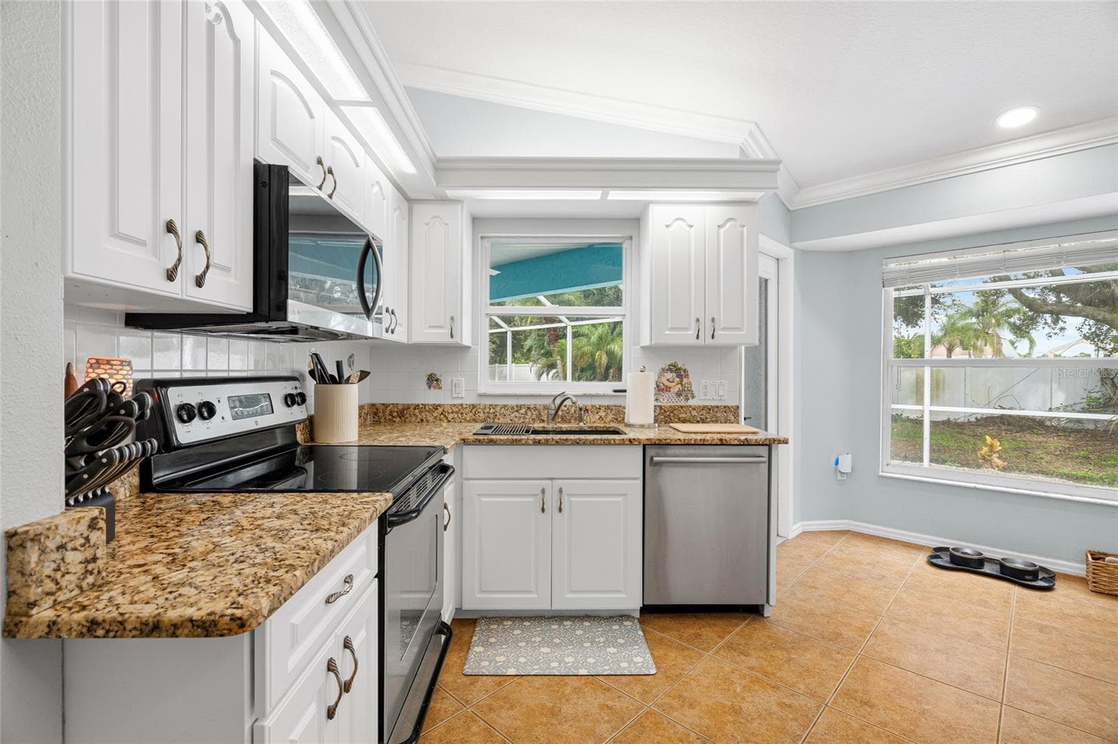 Single Family Residence at 1730 NELDA LN, SARASOTA, photo 6 of 28