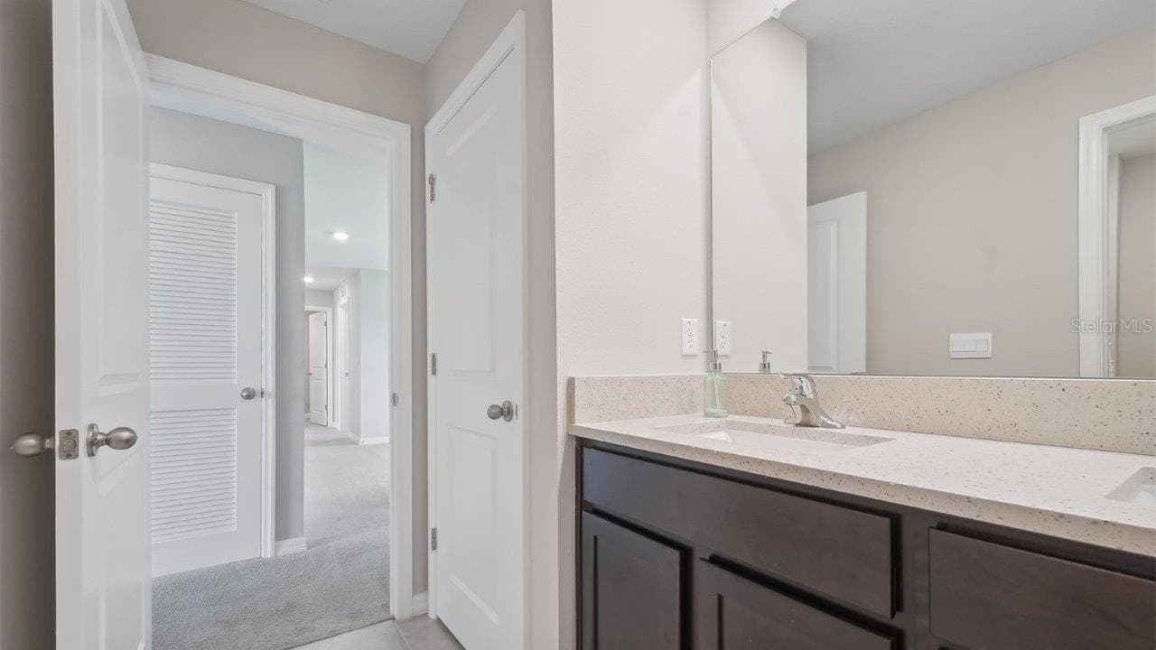Single Family Residence at 13429 CASTLE PEAK CIR, DADE CITY, photo 18 of 23