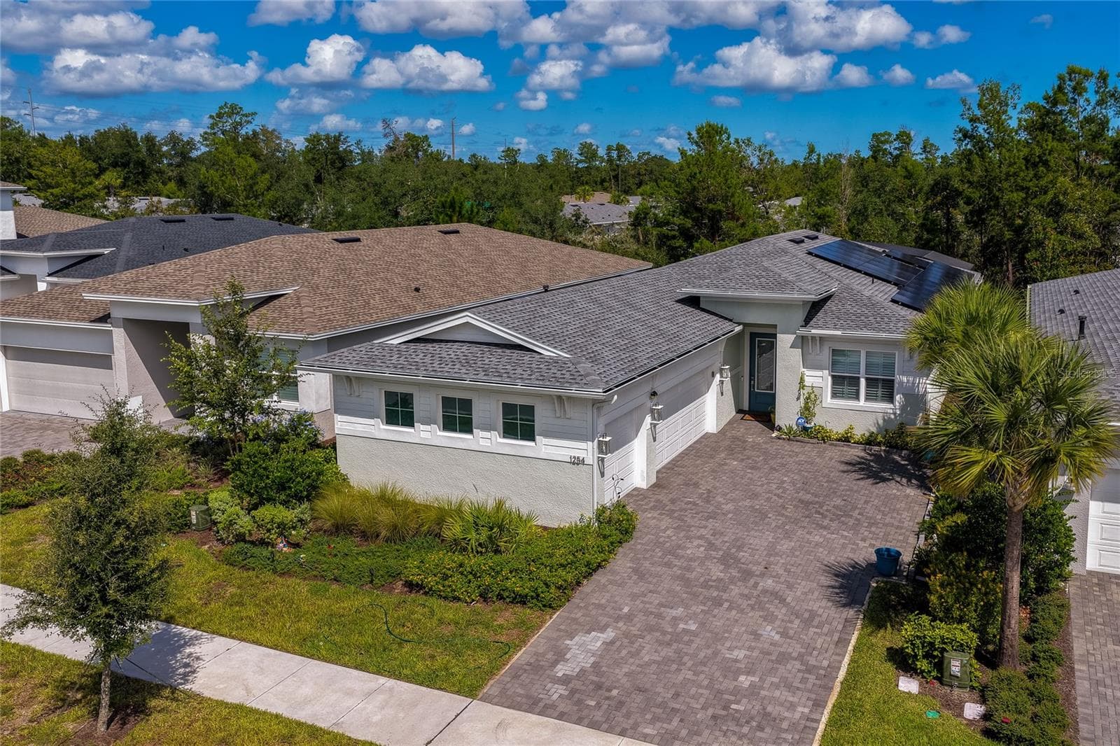 Front of home - 1254 VENICE CT, DELAND