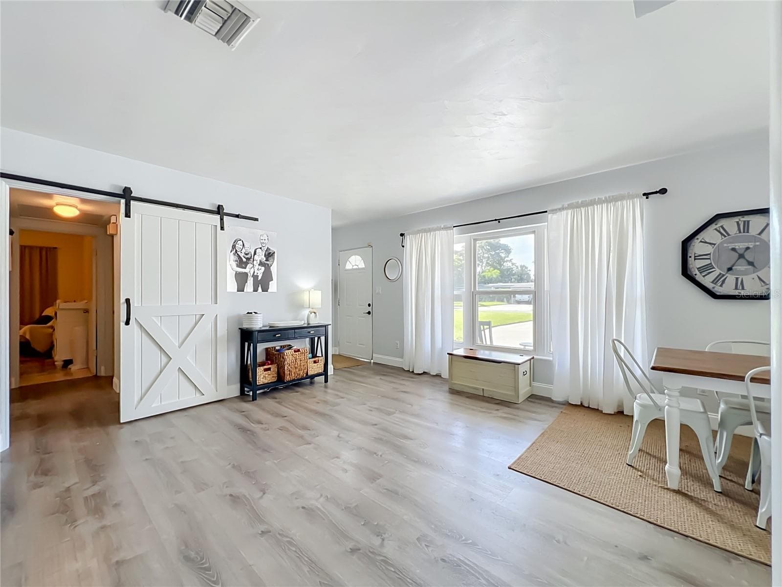 Single Family Residence at 815 ALFRED DR, ORLANDO, photo 9 of 42