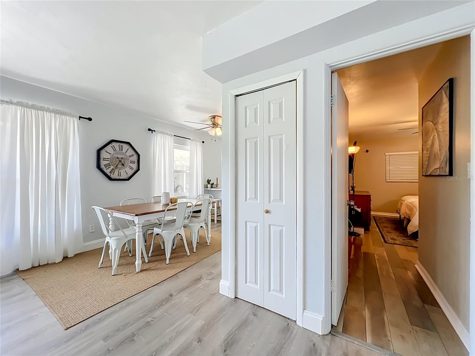 Single Family Residence at 815 ALFRED DR, ORLANDO, photo 11 of 42