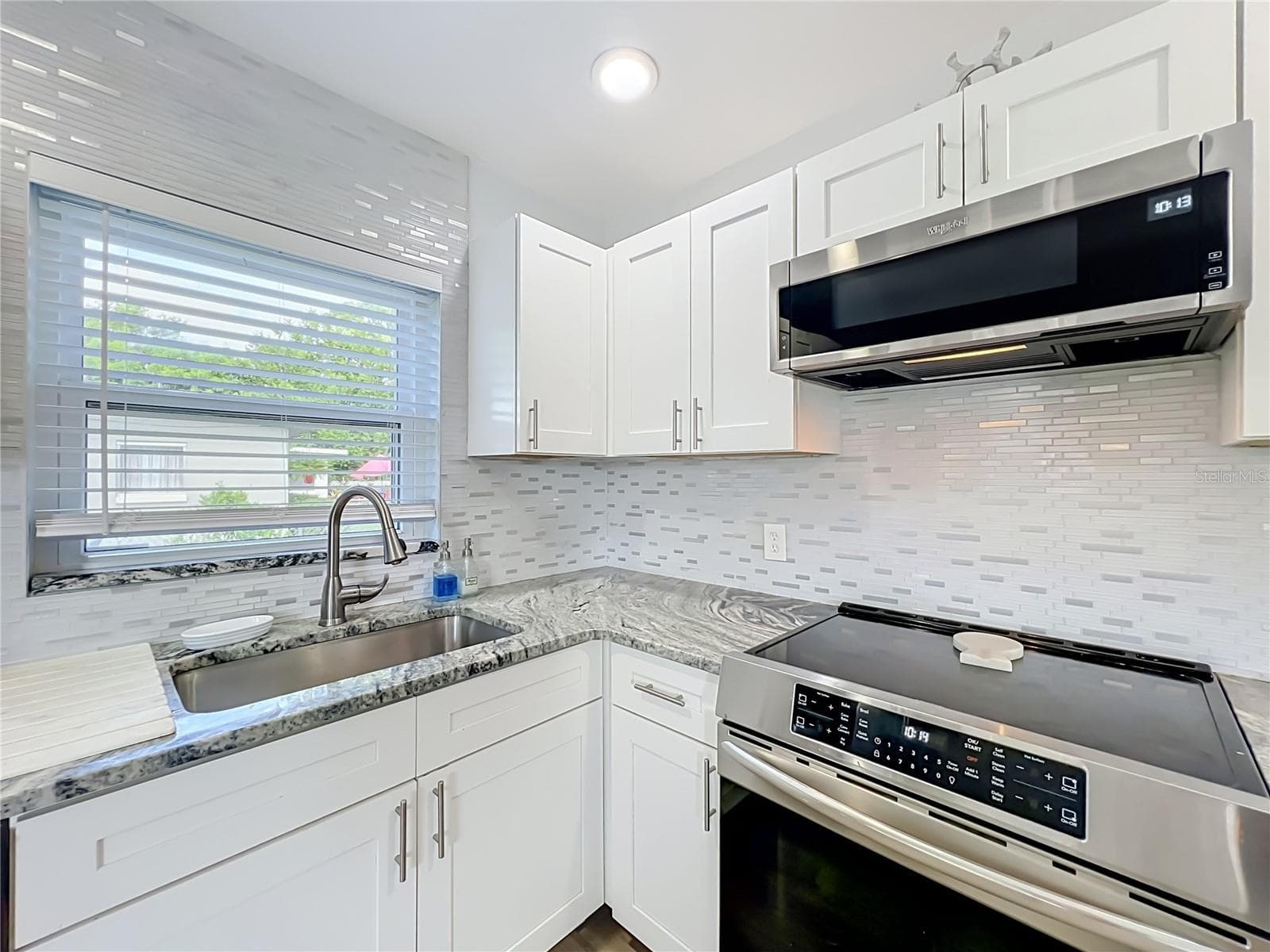 Single Family Residence at 815 ALFRED DR, ORLANDO, photo 19 of 42