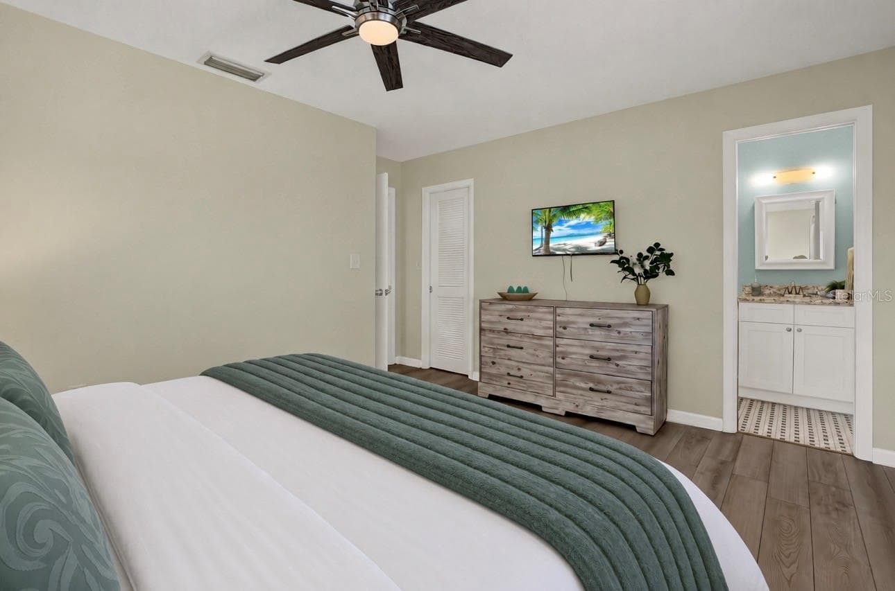Single Family Residence at 8253 137TH LN, SEMINOLE, photo 22 of 42