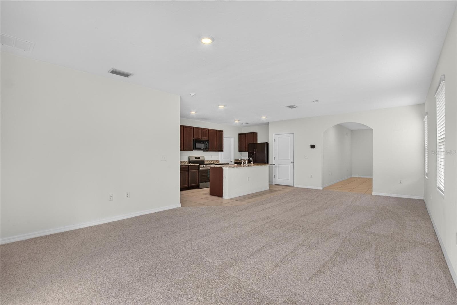 Single Family Residence at 16733 TRITE BEND ST, WIMAUMA, photo 14 of 81